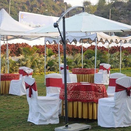 Hotel Maruti Mandapam Jabalpur Extérieur photo